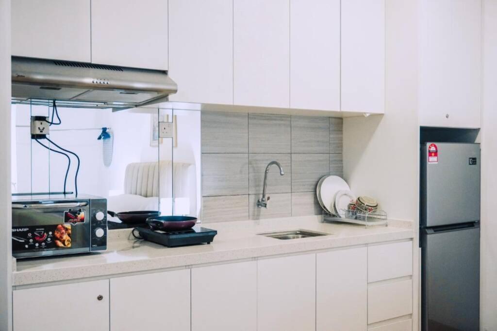 Apple Home 2 At Menara Simfoni, King Size Bed, Cheras, Nexflix, Wifi, Parking スリ・カンバンガン エクステリア 写真