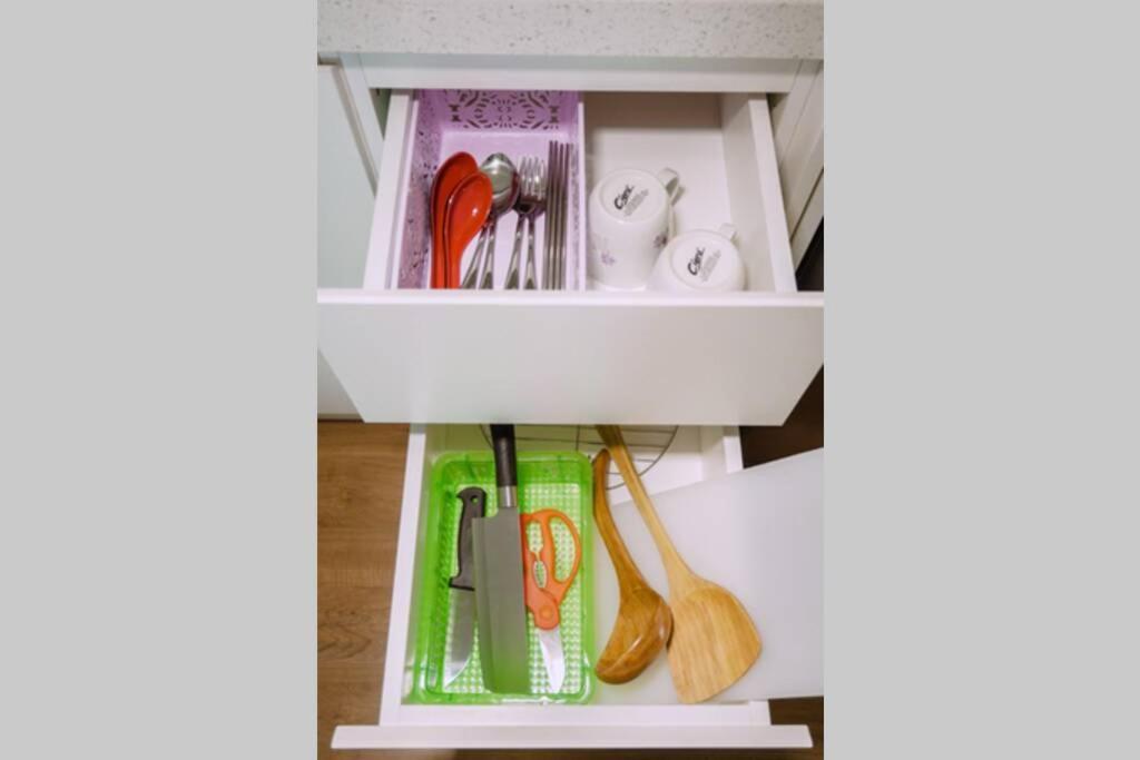Apple Home 2 At Menara Simfoni, King Size Bed, Cheras, Nexflix, Wifi, Parking スリ・カンバンガン エクステリア 写真